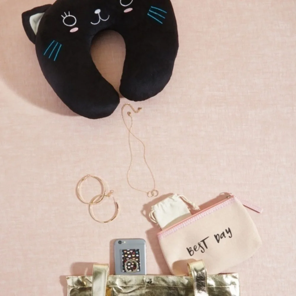 Best Day NWT Pink‎ Purse Pouch Modcloth